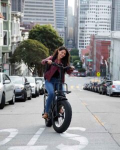 Lady on Ebike Balancing when coming to a stop